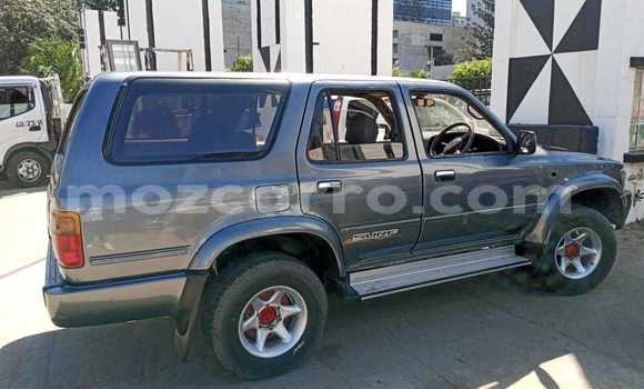 Comprar Usado Toyota Hilux Surf De outros Carro em Maputo em Maputo Comprar Usado Toyota Hilux Surf De outros Carro em Maputo em Maputo