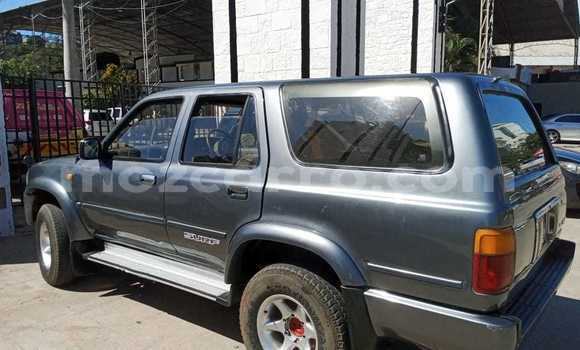 Comprar Usado Toyota Hilux Surf De outros Carro em Maputo em Maputo Comprar Usado Toyota Hilux Surf De outros Carro em Maputo em Maputo
