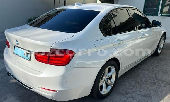 Comprar Usado BMW 3-Series Branco Carro em Maputo em Maputo Comprar Usado BMW 3-Series Branco Carro em Maputo em Maputo
