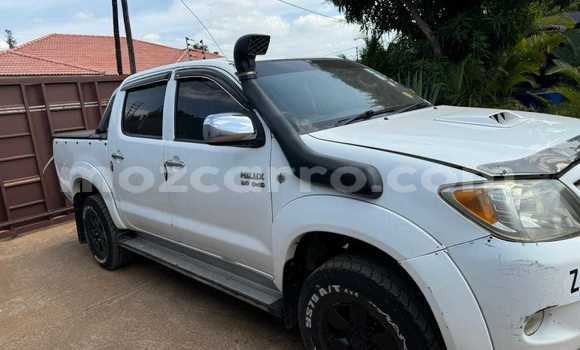 Tenga Tsaru Toyota Hilux Chena Mota in Maputo in Maputo Tenga Tsaru Toyota Hilux Chena Mota in Maputo in Maputo