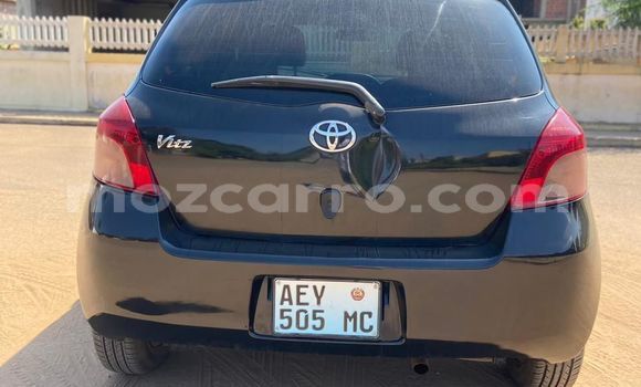 Buy Used Toyota Vitz Blue Car in Maputo in Maputo Buy Used Toyota Vitz Blue Car in Maputo in Maputo