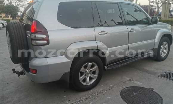 Tenga Tsaru Toyota Land Cruiser Prado Zvimwe Mota in Maputo in Maputo Tenga Tsaru Toyota Land Cruiser Prado Zvimwe Mota in Maputo in Maputo
