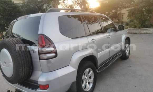 Tenga Tsaru Toyota Land Cruiser Prado Zvimwe Mota in Maputo in Maputo Tenga Tsaru Toyota Land Cruiser Prado Zvimwe Mota in Maputo in Maputo