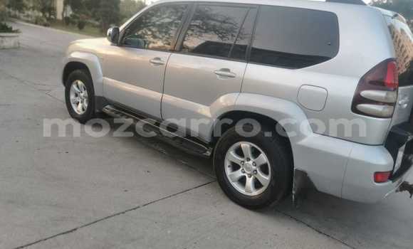 Tenga Tsaru Toyota Land Cruiser Prado Zvimwe Mota in Maputo in Maputo Tenga Tsaru Toyota Land Cruiser Prado Zvimwe Mota in Maputo in Maputo