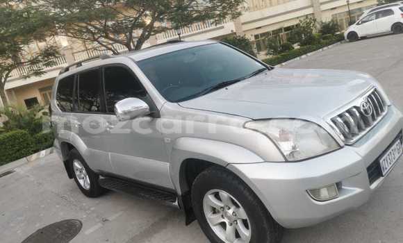 Tenga Tsaru Toyota Land Cruiser Prado Zvimwe Mota in Maputo in Maputo Tenga Tsaru Toyota Land Cruiser Prado Zvimwe Mota in Maputo in Maputo