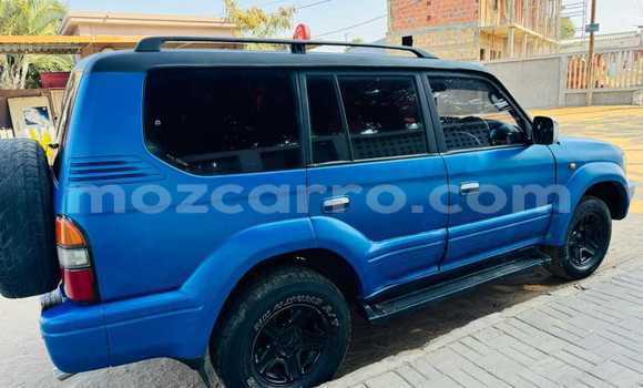 Nunua Ilio tumika Toyota Land Cruiser Prado Bluu Gari ndani ya Maputo nchini Maputo Nunua Ilio tumika Toyota Land Cruiser Prado Bluu Gari ndani ya Maputo nchini Maputo