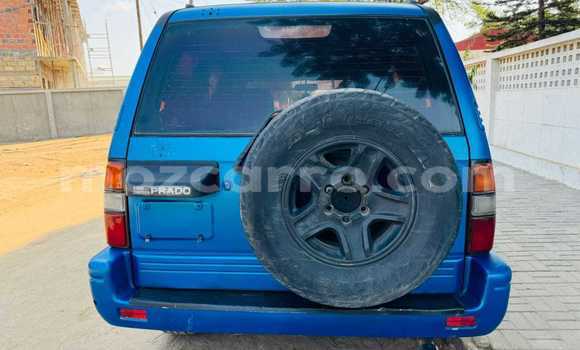 Nunua Ilio tumika Toyota Land Cruiser Prado Bluu Gari ndani ya Maputo nchini Maputo Nunua Ilio tumika Toyota Land Cruiser Prado Bluu Gari ndani ya Maputo nchini Maputo