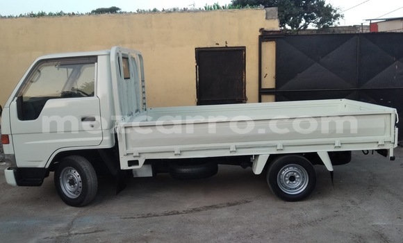 Comprar Usado Toyota Dyna Branco Carro em Maputo em Maputo Comprar Usado Toyota Dyna Branco Carro em Maputo em Maputo