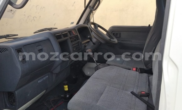 Comprar Usado Toyota Dyna Branco Carro em Maputo em Maputo Comprar Usado Toyota Dyna Branco Carro em Maputo em Maputo