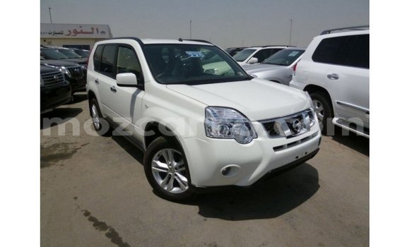 Nunua Imported Nissan X-Trail Nyeupe Gari ndani ya Import - Dubai nchini Cabo Delgado Nunua Imported Nissan X-Trail Nyeupe Gari ndani ya Import - Dubai nchini Cabo Delgado