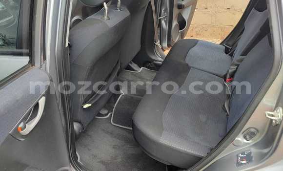 Comprar Usado Toyota Ractis De outros Carro em Maputo em Maputo Comprar Usado Toyota Ractis De outros Carro em Maputo em Maputo