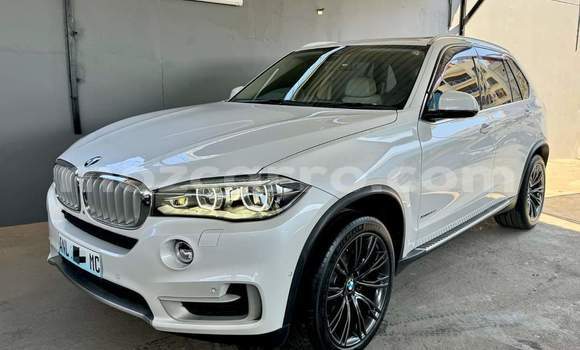 Nunua Mpya BMW X5 Nyeupe Gari ndani ya Maputo nchini Maputo Nunua Mpya BMW X5 Nyeupe Gari ndani ya Maputo nchini Maputo