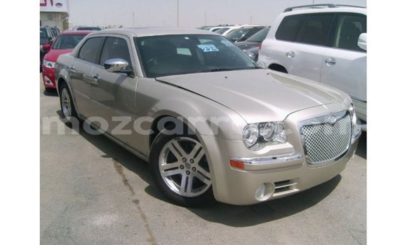 Comprar Importar Chrysler 300 Bege Carro em Import - Dubai em Cabo Delgado