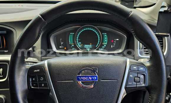 Tenga Tsaru Volvo S60 Sirivha Mota in Maputo in Maputo Tenga Tsaru Volvo S60 Sirivha Mota in Maputo in Maputo