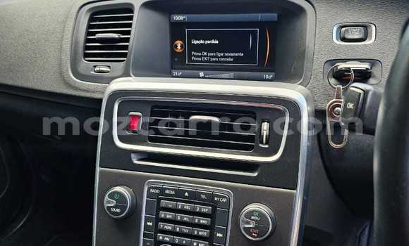 Tenga Tsaru Volvo S60 Sirivha Mota in Maputo in Maputo Tenga Tsaru Volvo S60 Sirivha Mota in Maputo in Maputo