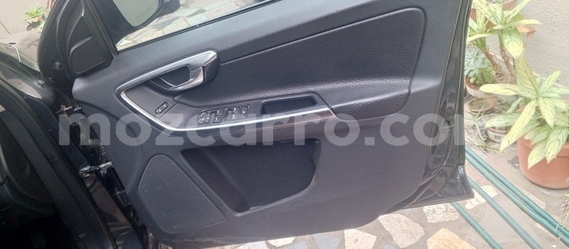 Big with watermark volvo xc60 maputo maputo 27930