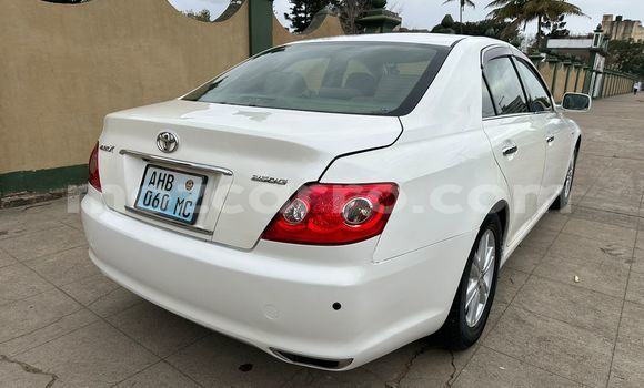Nunua Ilio tumika Toyota Mark X Nyeupe Gari ndani ya Maputo nchini Maputo Nunua Ilio tumika Toyota Mark X Nyeupe Gari ndani ya Maputo nchini Maputo
