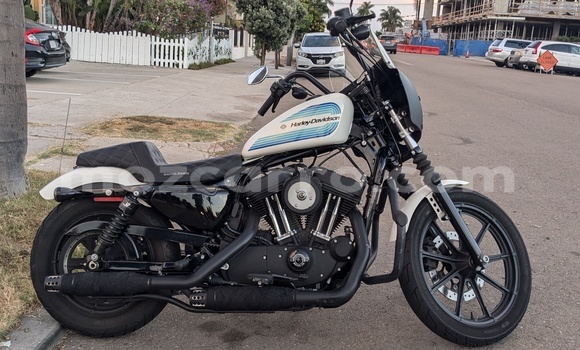 Buy Used Harley Davidson Sportster White Bike in Maputo in Maputo Buy Used Harley Davidson Sportster White Bike in Maputo in Maputo