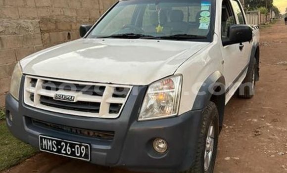 Nunua Ilio tumika Isuzu KB Nyingine Gari ndani ya Maputo nchini Maputo