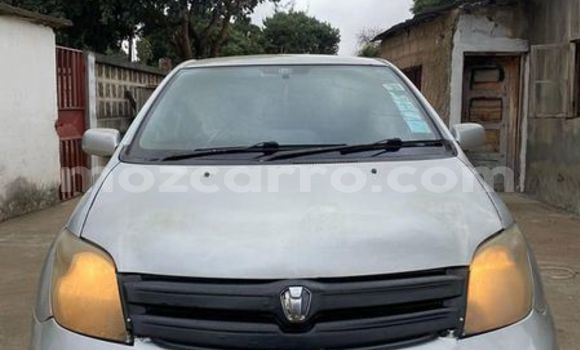 Comprar Usado Toyota IST De outros Carro em Maputo em Maputo Comprar Usado Toyota IST De outros Carro em Maputo em Maputo