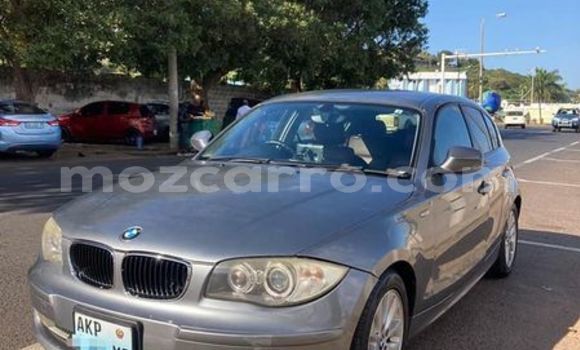 Comprar Usado BMW 1-Series De outros Carro em Angoche em Nampula Comprar Usado BMW 1-Series De outros Carro em Angoche em Nampula