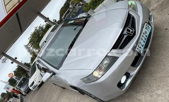 Tenga Tsaru Honda Accord Zvimwe Mota in Maputo in Maputo Tenga Tsaru Honda Accord Zvimwe Mota in Maputo in Maputo