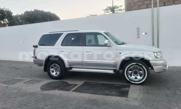 Comprar Usado Toyota Surf Branco Carro em Maputo em Maputo Comprar Usado Toyota Surf Branco Carro em Maputo em Maputo