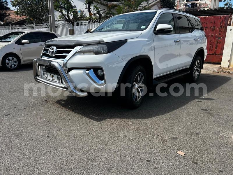 Big with watermark toyota fortuner maputo maputo 28007