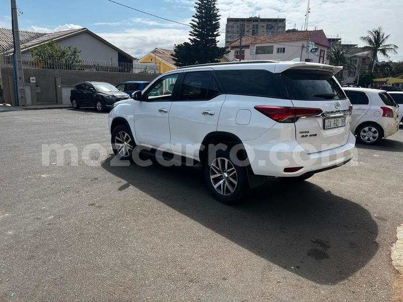 Big with watermark toyota fortuner maputo maputo 28007