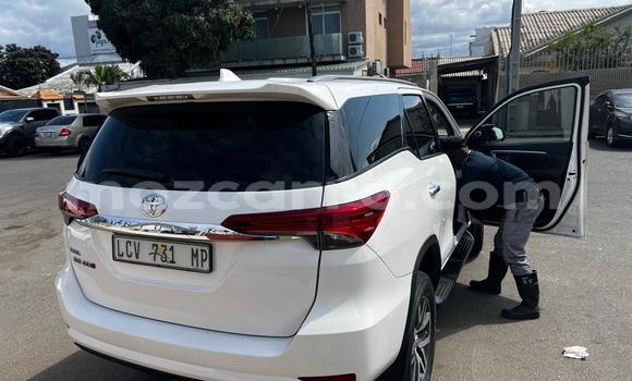 Comprar Usado Toyota Fortuner Branco Carro em Maputo em Maputo Comprar Usado Toyota Fortuner Branco Carro em Maputo em Maputo