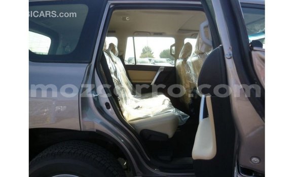 Comprar Importar Toyota Prado De outros Carro em Import - Dubai em Cabo Delgado Comprar Importar Toyota Prado De outros Carro em Import - Dubai em Cabo Delgado