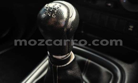 Tenga Tsaru Toyota Hiluxe Revo Chena Mota in Maputo in Maputo Tenga Tsaru Toyota Hiluxe Revo Chena Mota in Maputo in Maputo