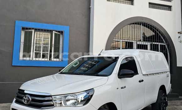 Tenga Tsaru Toyota Hiluxe Revo Chena Mota in Maputo in Maputo Tenga Tsaru Toyota Hiluxe Revo Chena Mota in Maputo in Maputo