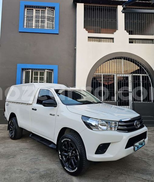 Big with watermark toyota hiluxe revo maputo maputo 28018