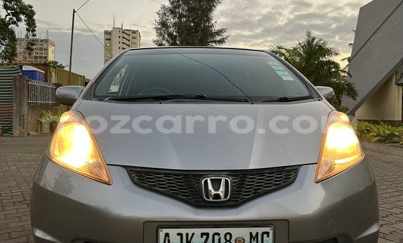 Comprar Usado Honda Fit Prata Carro em Maputo em Maputo