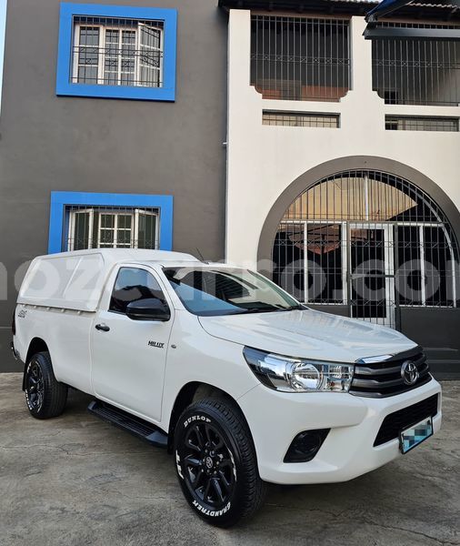 Big with watermark toyota hilux maputo maputo 28023