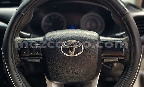 Tenga Tsaru Toyota Hilux Chena Mota in Maputo in Maputo Tenga Tsaru Toyota Hilux Chena Mota in Maputo in Maputo