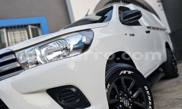 Tenga Tsaru Toyota Hilux Chena Mota in Maputo in Maputo Tenga Tsaru Toyota Hilux Chena Mota in Maputo in Maputo