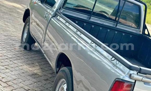 Comprar Usado Nissan Hardbody De outros Carro em Maputo em Maputo Comprar Usado Nissan Hardbody De outros Carro em Maputo em Maputo