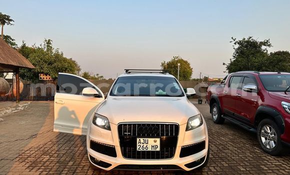 Tenga Tsaru Audi Q7 Chena Mota in Maputo in Maputo Tenga Tsaru Audi Q7 Chena Mota in Maputo in Maputo