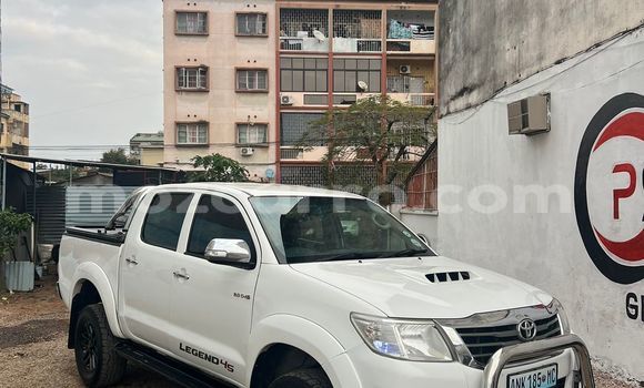 Comprar Usado Toyota Hilux Branco Carro em Maputo em Maputo Comprar Usado Toyota Hilux Branco Carro em Maputo em Maputo