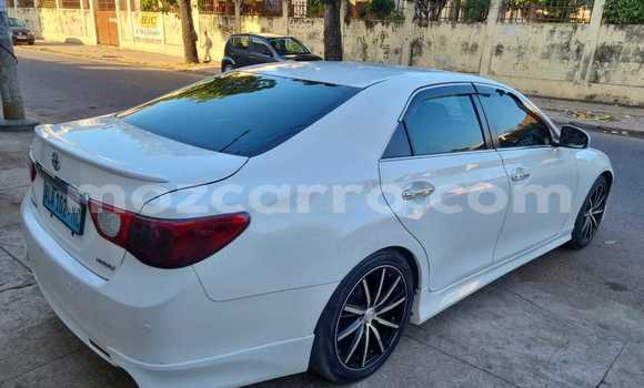 Comprar Usado Toyota Mark X Branco Carro em Maputo em Maputo Comprar Usado Toyota Mark X Branco Carro em Maputo em Maputo