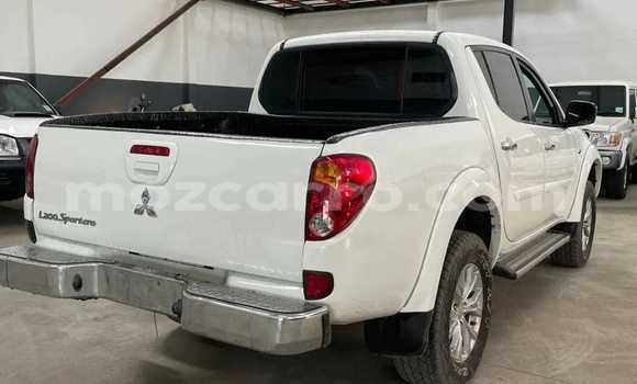 Comprar Usado Mitsubishi L200 Branco Carro em Maputo em Maputo Comprar Usado Mitsubishi L200 Branco Carro em Maputo em Maputo
