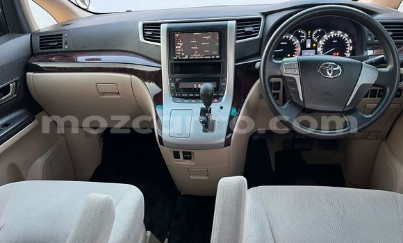 Tenga Tsaru Toyota Vellfire Chena Mota in Maputo in Maputo Tenga Tsaru Toyota Vellfire Chena Mota in Maputo in Maputo