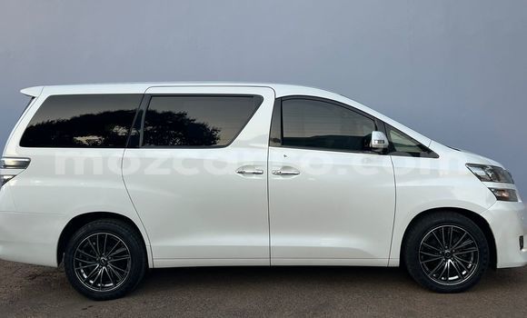 Tenga Tsaru Toyota Vellfire Chena Mota in Maputo in Maputo Tenga Tsaru Toyota Vellfire Chena Mota in Maputo in Maputo