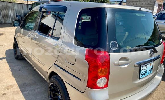 Buy Used Toyota Raum Silver Car in Marara in Tete Buy Used Toyota Raum Silver Car in Marara in Tete