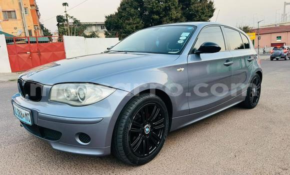 Nunua Ilio tumika BMW 1-Series Bluu Gari ndani ya Maputo nchini Maputo Nunua Ilio tumika BMW 1-Series Bluu Gari ndani ya Maputo nchini Maputo
