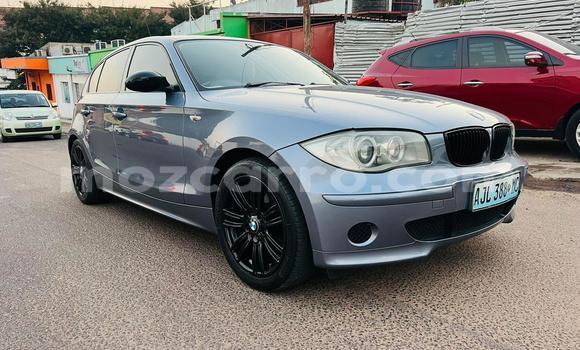 Nunua Ilio tumika BMW 1-Series Bluu Gari ndani ya Maputo nchini Maputo Nunua Ilio tumika BMW 1-Series Bluu Gari ndani ya Maputo nchini Maputo