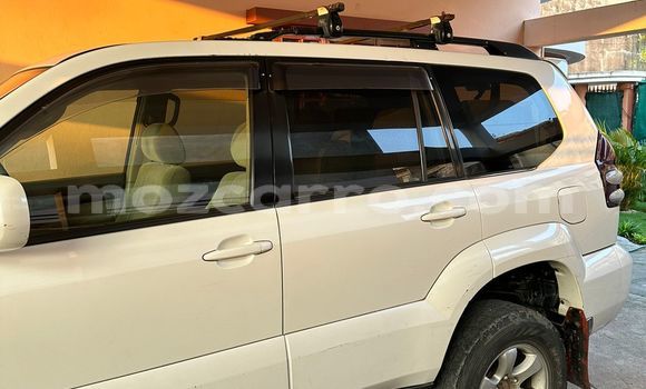 Comprar Usado Toyota Land Cruiser Prado Branco Carro em Maputo em Maputo Comprar Usado Toyota Land Cruiser Prado Branco Carro em Maputo em Maputo