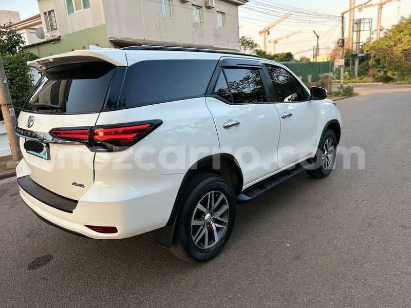 Big with watermark toyota fortuner maputo maputo 28048